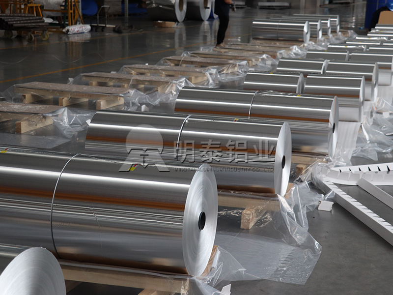 鋁箔在軟包電池鋁塑膜中的作用及型號(hào)選擇