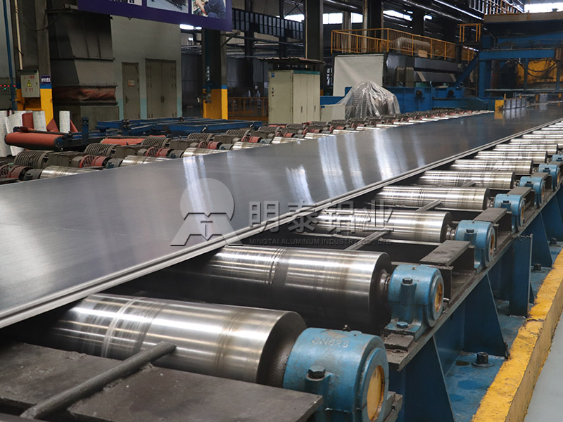 5052鋁板卷帶供應(yīng)！尺寸精度高，質(zhì)量穩(wěn)定發(fā)貨快